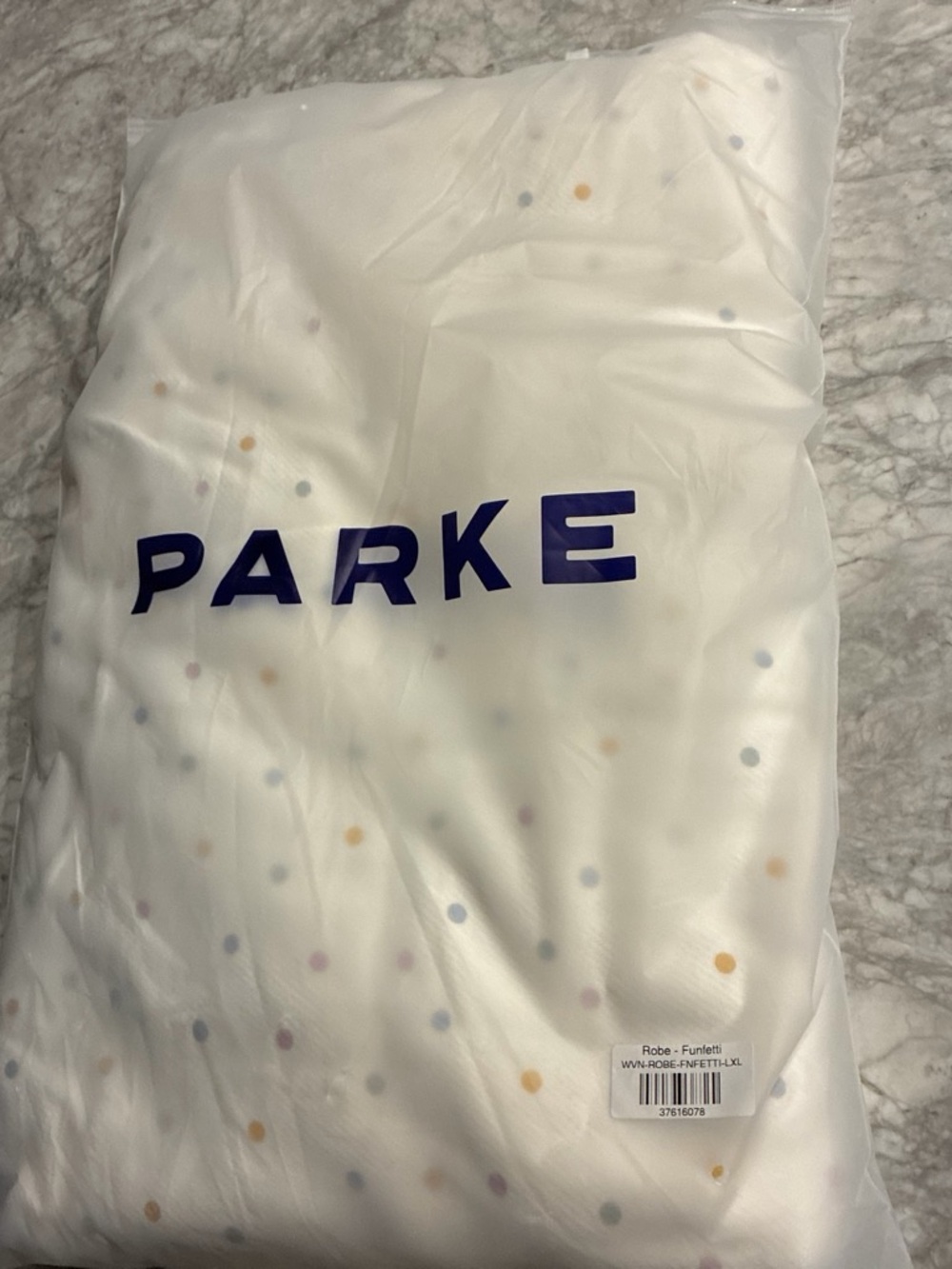 PARKE birthday funfetti Robe